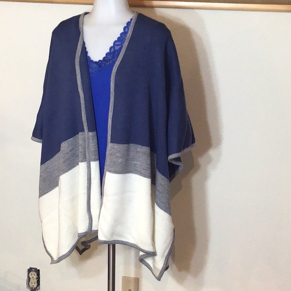 Fashion Forum Jackets & Blazers - ***SOLD*** Lovely Lightweight Alpaca Ruana